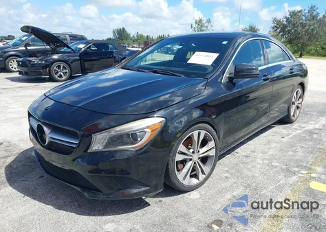 2015 Mercedes-Benz Cla 250 z USA, uszkodzony, nr VIN WDDSJ4EB0FN167337